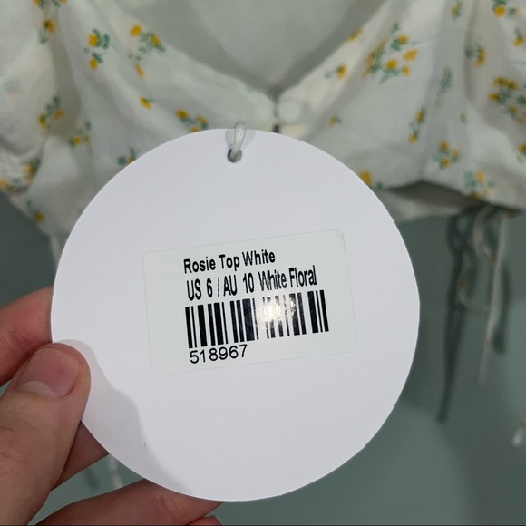 Princess Polly NWT size 6 Rosie top white crop top - Picture 5 of 11